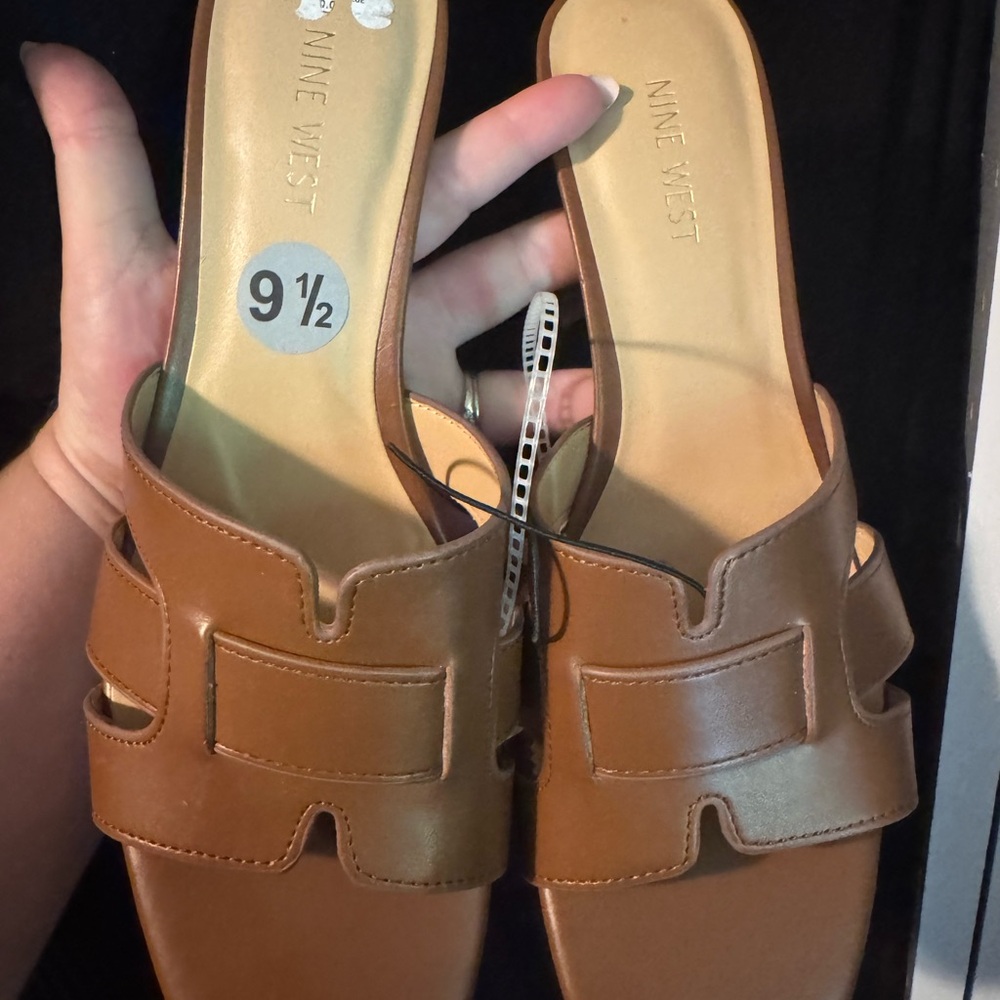 Nine West Tan Heel Sandals (fit like 8 1/2)